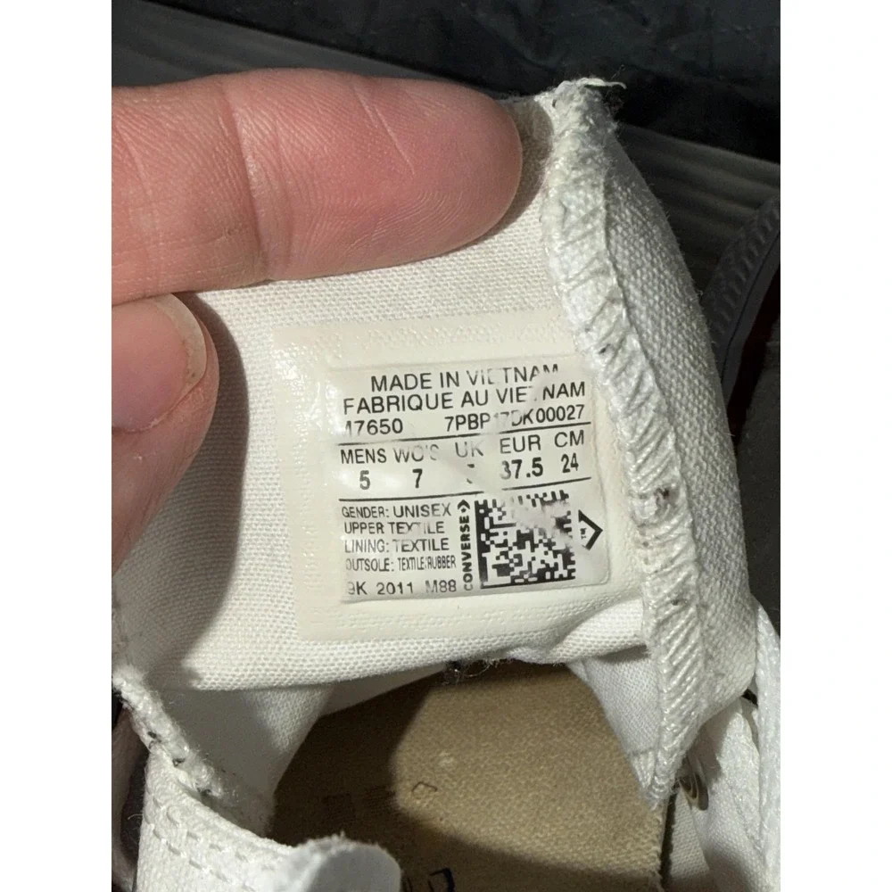 Converse Chuck Taylor All Star Shoes Mens Size 5 White High Top Sneakers‎ 2011